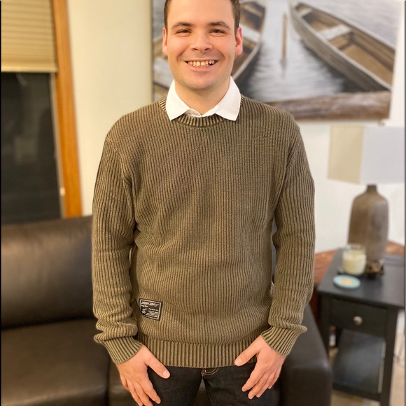 Host Pick!NWT Mens Brown Ribbed Sweater distressed - Picture 2 of 8